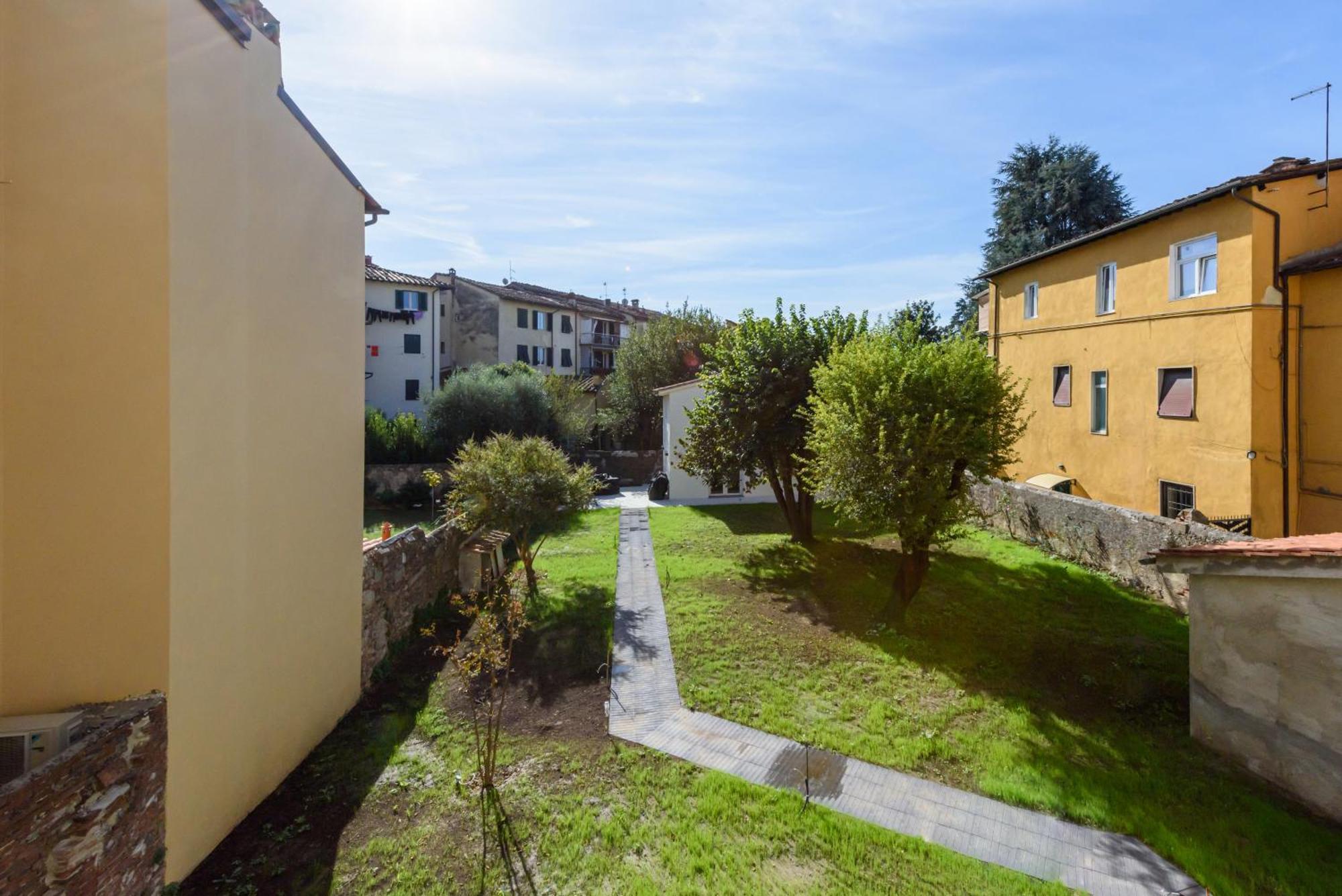Heart Of Lucca Style Whitin The Walls Eksteriør bilde